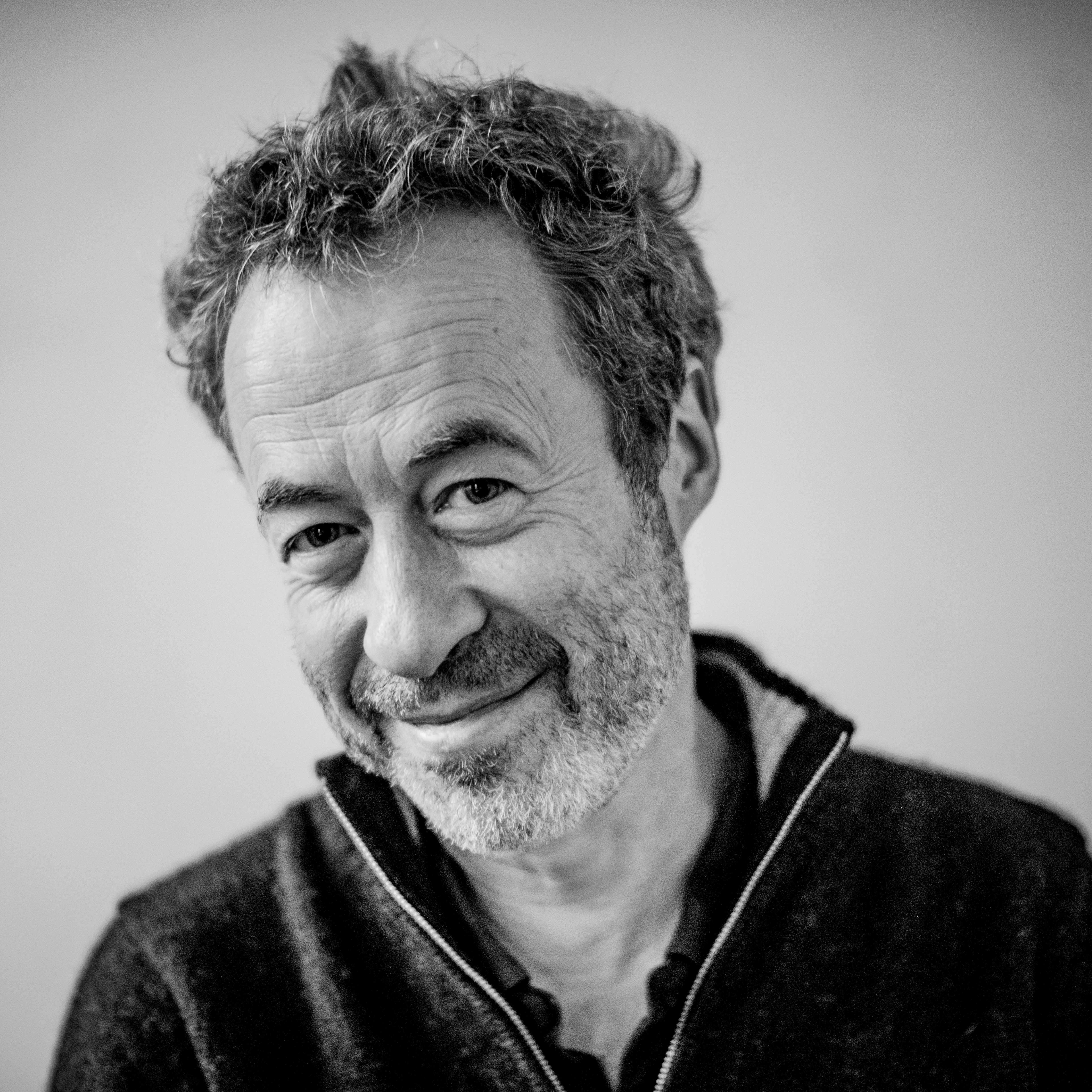 image PhotoOF.jpg (4.0MB)
Lien vers: OlivieR